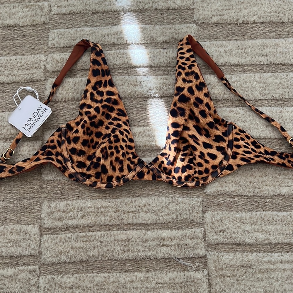 Monday Swimwear - jaguar sorrento top